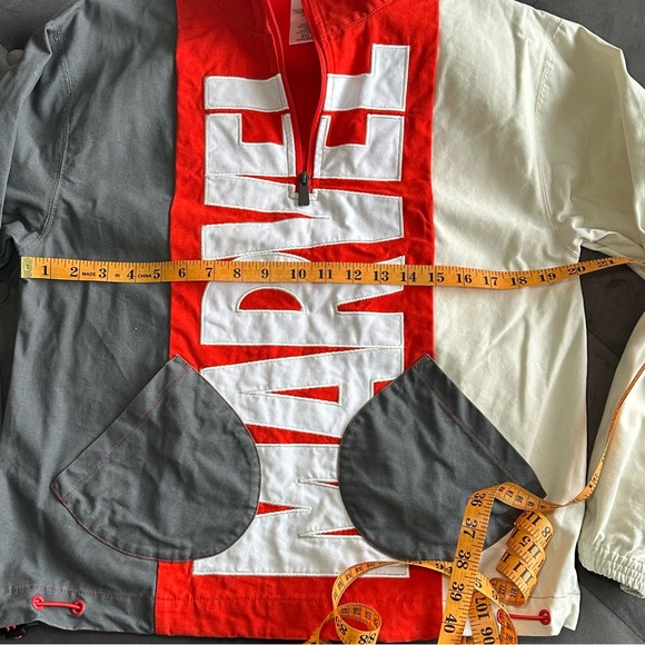 Disney Embroidered Marvel 1/4 Zip Jacket. Cotton, Colour-block, Unisex - Picture 8 of 9